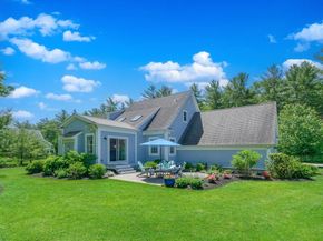 5 Fieldstone Dr, Mattapoisett MA 02739