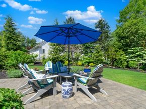 5 Fieldstone Dr, Mattapoisett MA 02739