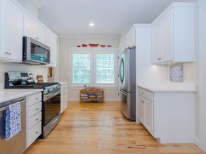 5 Fieldstone Dr, Mattapoisett MA 02739