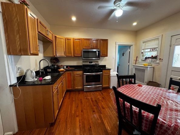 16 Reynolds Avenue 2, Chelsea MA 02150