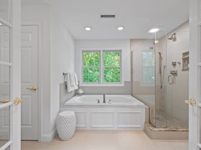 11 Jones Rd, Middleton MA 01949