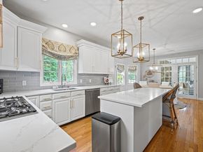 11 Jones Rd, Middleton MA 01949