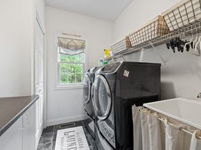 11 Jones Rd, Middleton MA 01949