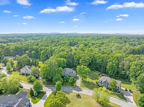 11 Jones Rd, Middleton MA 01949