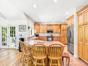 15 Erin Way, Middleton MA 01949
