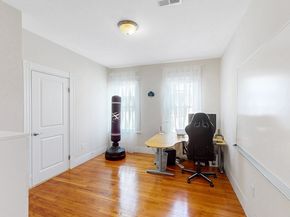 33 Plainfield 2, Boston MA 02130