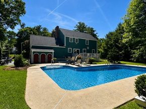 2 Lafayette Dr, Marlborough MA 01752