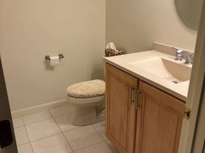 2 Lafayette Dr, Marlborough MA 01752