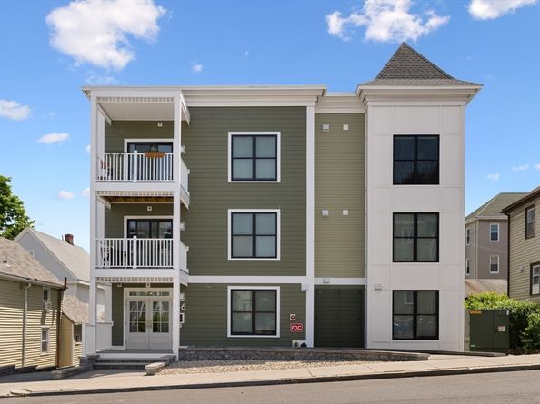 56 Winship St 303, Boston MA 02135