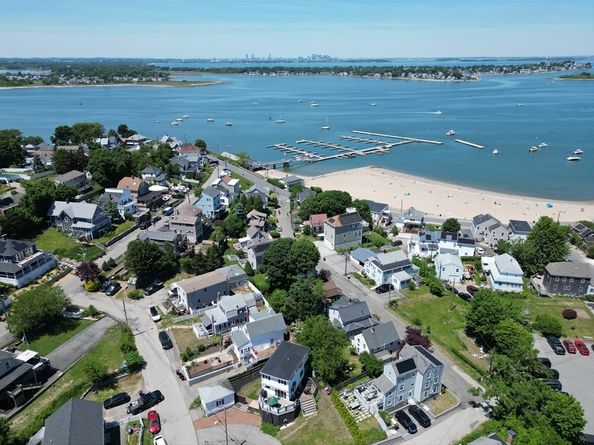 16 Pequot Rd, Weymouth MA 02191