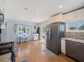 16 Pequot Rd, Weymouth MA 02191