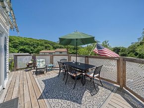 16 Pequot Rd, Weymouth MA 02191