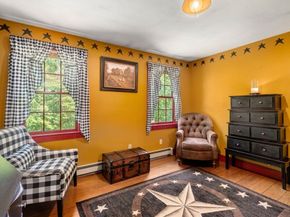 164 White Birch St, Leicester MA 01524