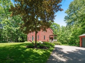 164 White Birch St, Leicester MA 01524