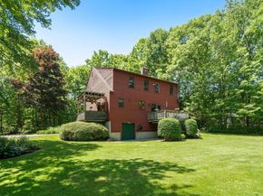 164 White Birch St, Leicester MA 01524