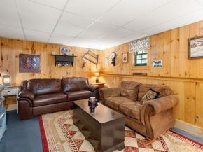 164 White Birch St, Leicester MA 01524