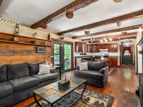 164 White Birch St, Leicester MA 01524