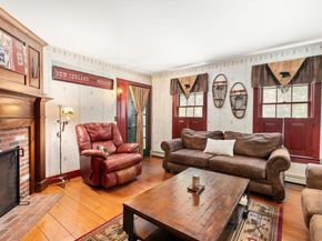 164 White Birch St, Leicester MA 01524