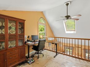 16 Kosta Avenue, Rutland MA 01543