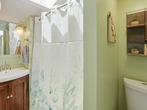 16 Kosta Avenue, Rutland MA 01543