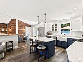 36 Monroe Rd, Hanover MA 02339