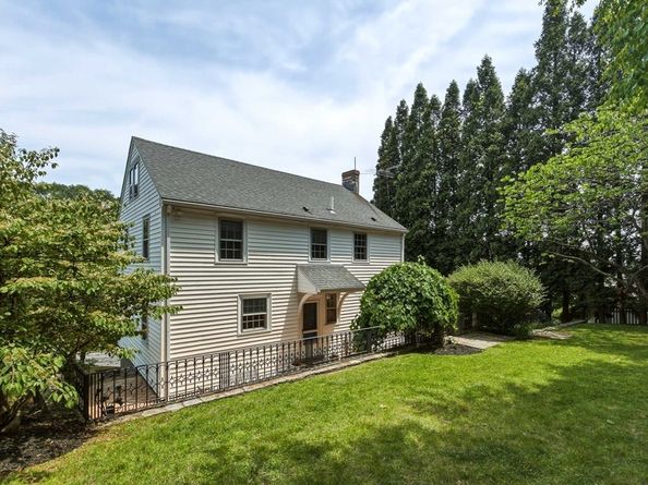 10 Radcliffe, Belmont MA 02478