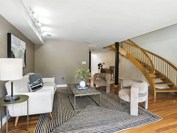 75 Page Rd 13, Bedford MA 01730