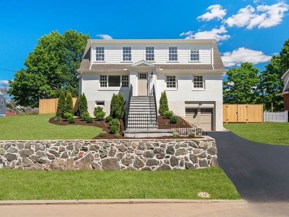 26 N Gateway, Winchester MA 01890