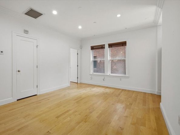 7 Stillman Pl 5, Boston MA 02113