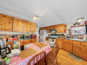 154 Newbury St 26, Peabody MA 01960