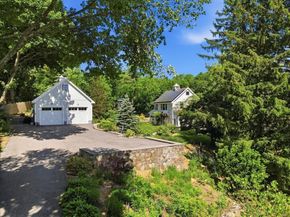 108 Kilby St, Hingham MA 02043