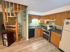 14 Gleason St B, Westborough MA 01581