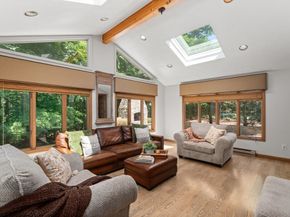 2 Garrison Ln, Southborough MA 01772