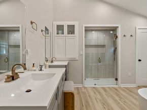 987 Pleasant St, Framingham MA 01701