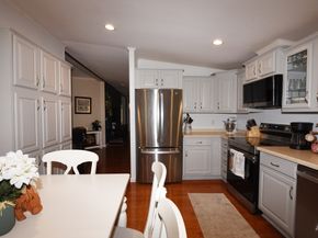 4402 Pheasant Ln, Middleboro MA 02346