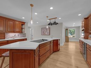 196 Brigham Hill Rd, Grafton MA 01536