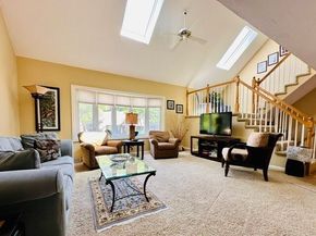 142 Copperwood Dr 142, Stoughton MA 02072