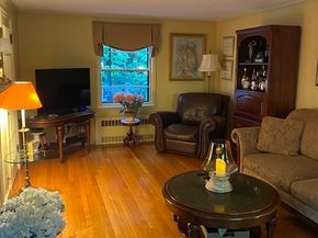 94 Beeching St, Worcester MA 01602