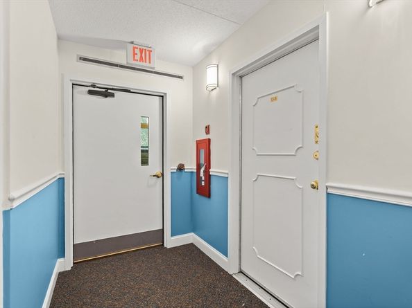 55 Tall Oaks Dr L3, Weymouth MA 02190
