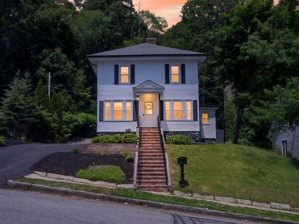 26 Rob Roy Rd, Worcester MA 01602