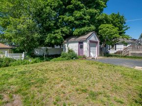 40 Carter Rd, Lynn MA 01904