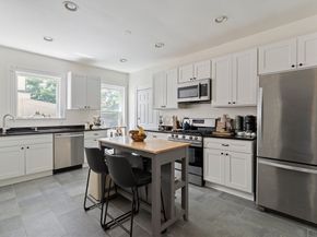 39 Mellen St 1, Boston MA 02124