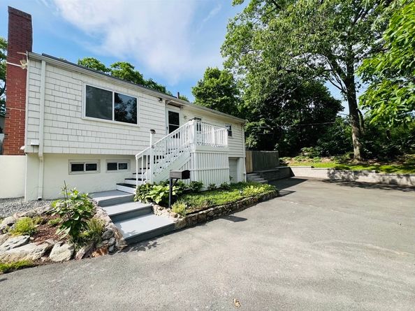 16 Ridge Ave, Lynn MA 01905