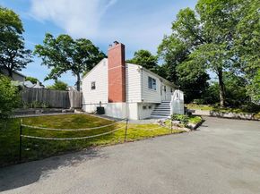 16 Ridge Ave, Lynn MA 01905