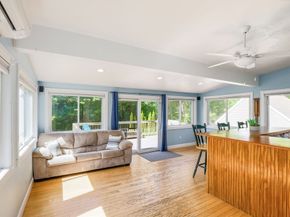 27 Davis St, Rutland MA 01543