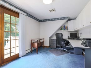 27 Davis St, Rutland MA 01543
