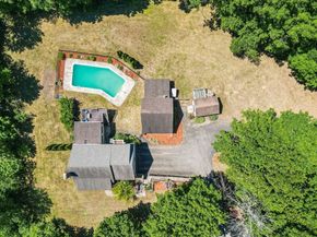 27 Davis St, Rutland MA 01543