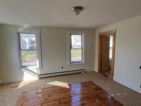 174 Hamilton St, Southbridge MA 01550
