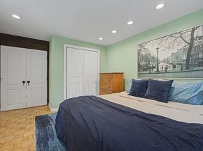 70 Groveland St, Abington MA 02351