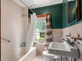 18 Bartley Street, Wakefield MA 01880
